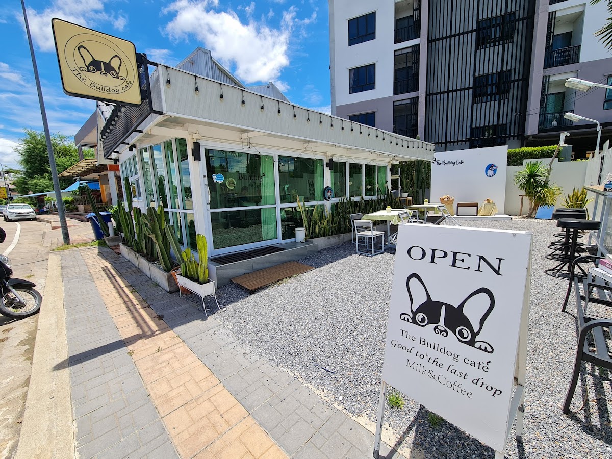 The Bull dog cafe