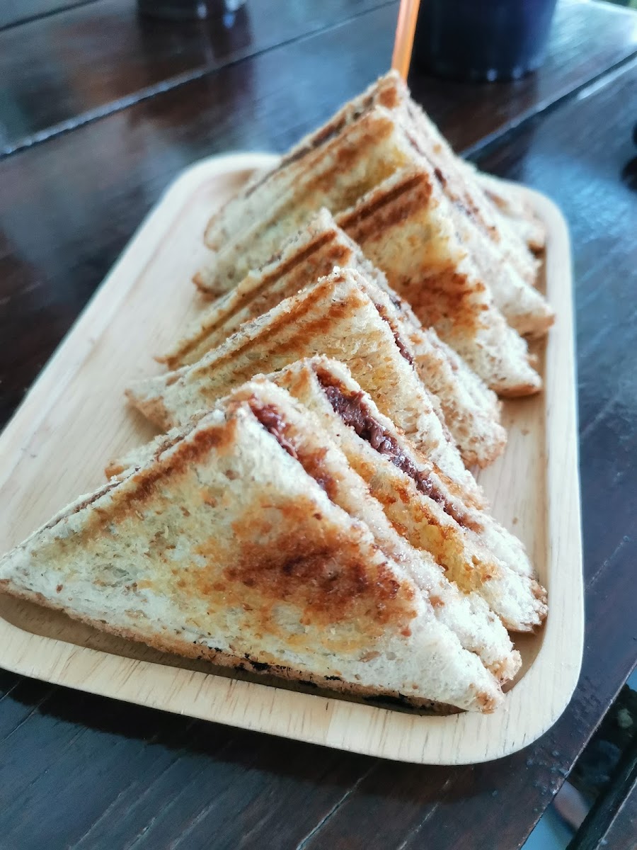 The Bull dog cafe Photo 7