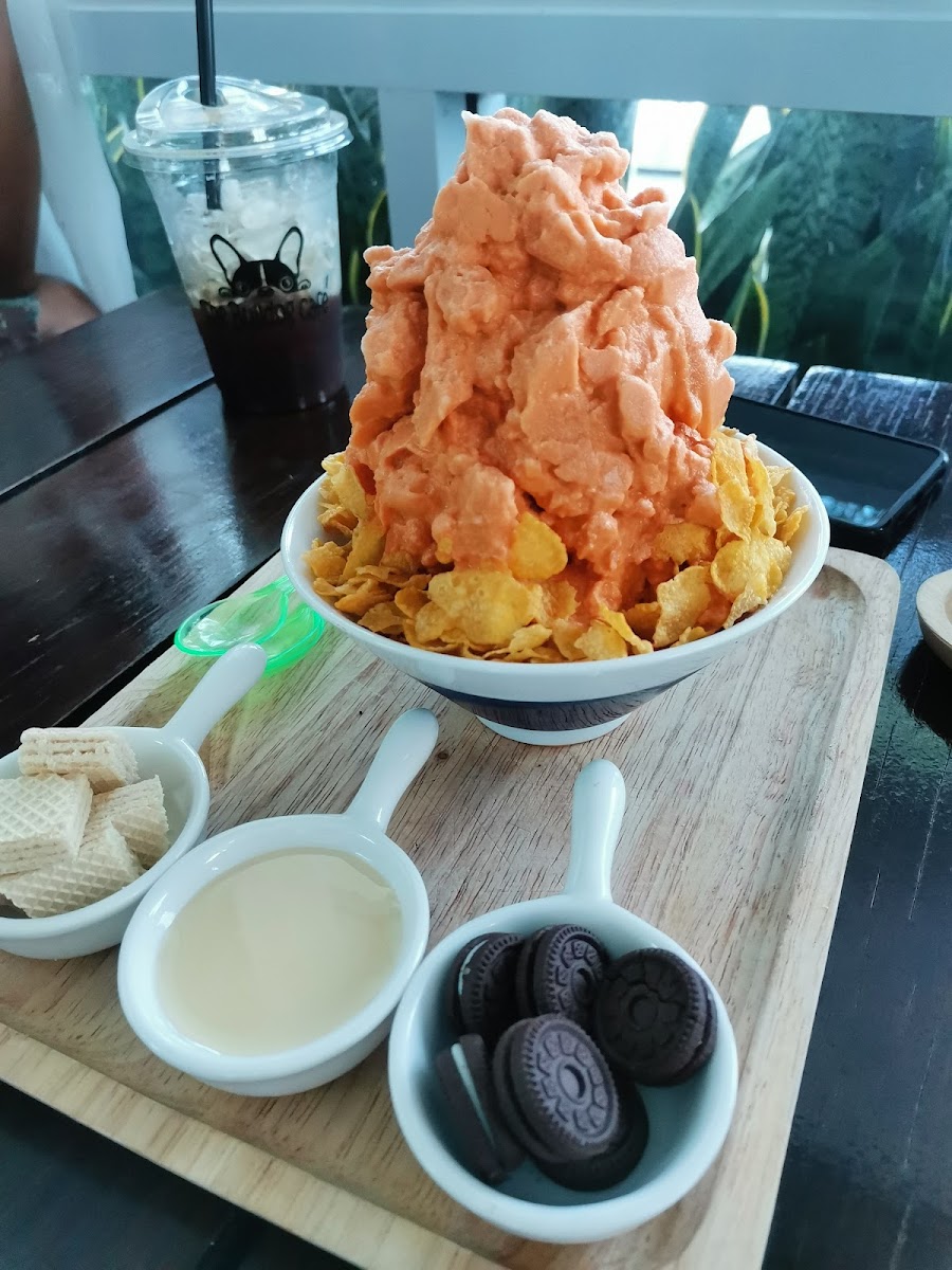 The Bull dog cafe Photo 9