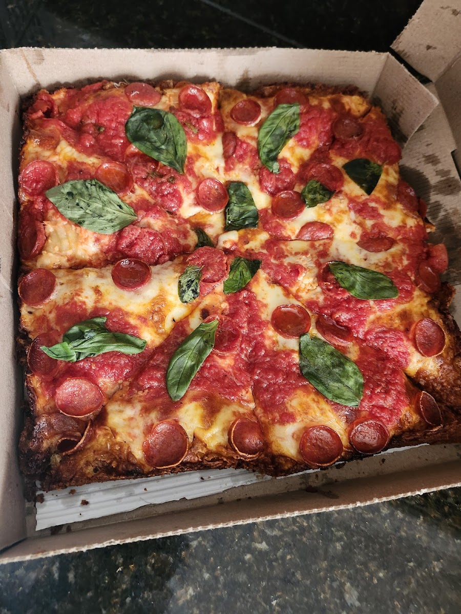 Riverside Pizza Photo 4