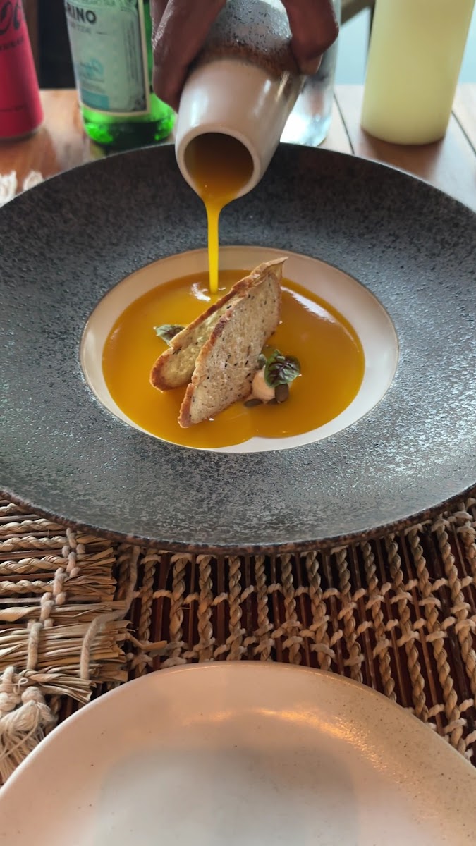 CHORA Mediterranean Restaurant & Bar Photo 2