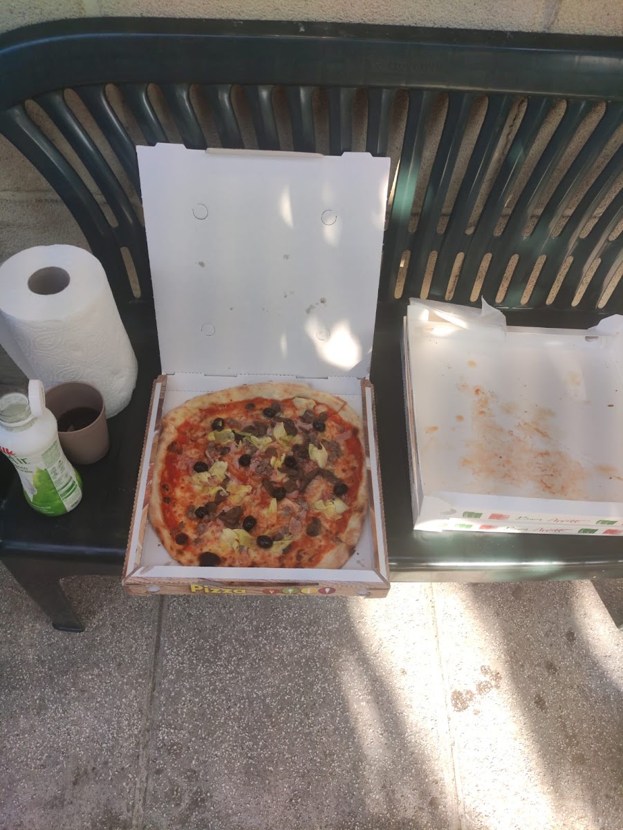 Pizzeria la Regina 2 Photo 4