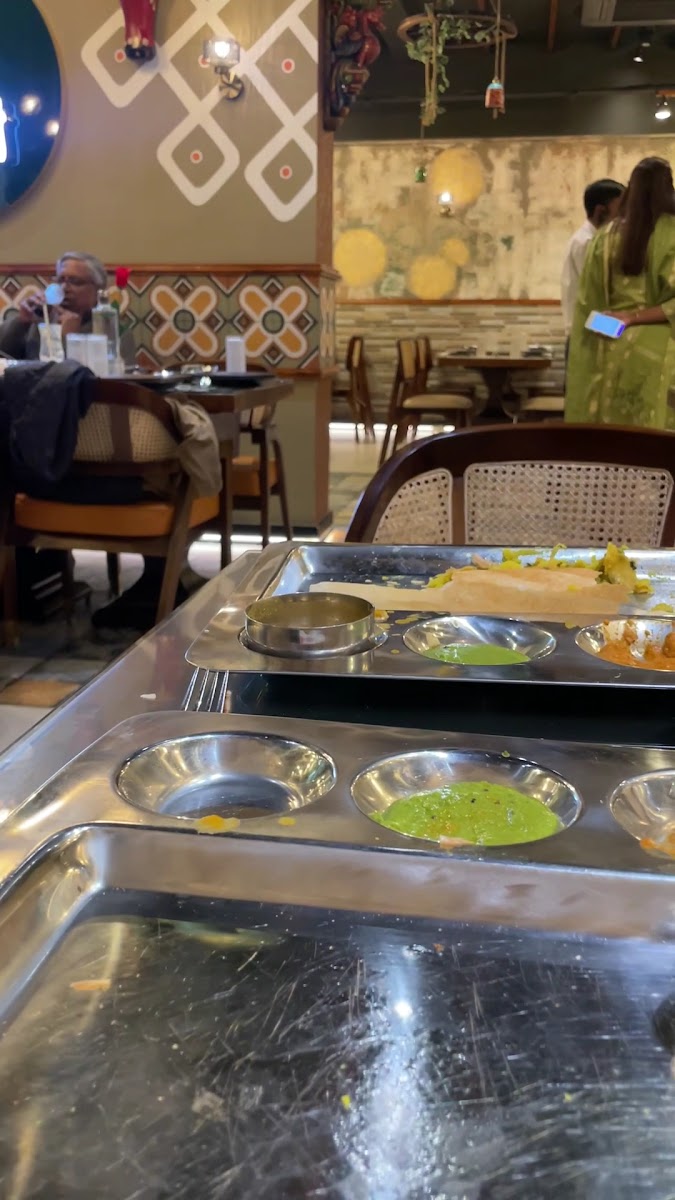 Royal Thali Restaurant Photo 2
