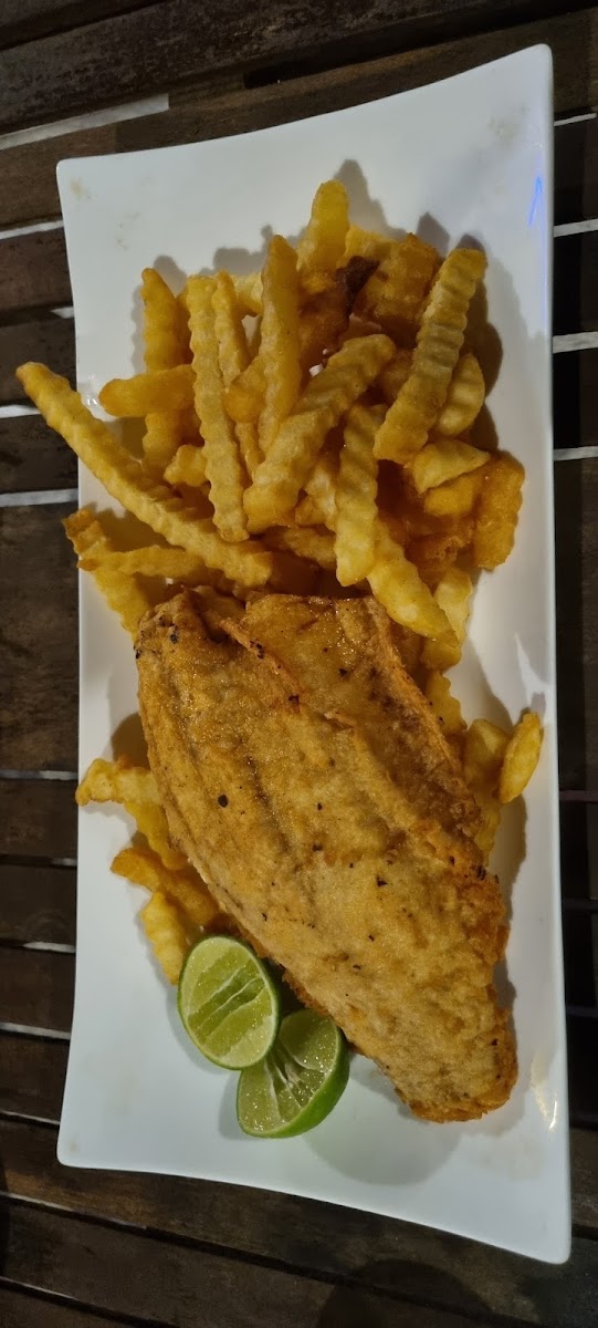 OMG! Sports Bar & Restaurant Photo 7