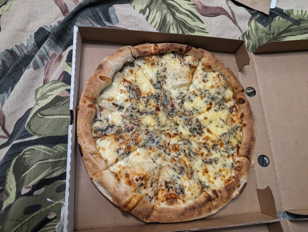 Fabio Pizza Campus 6.3 (Apaca) Photo 7