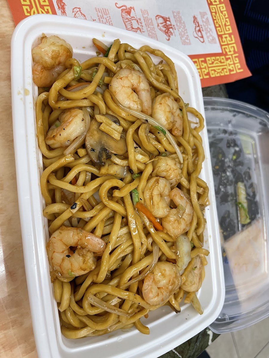 Dragon & Phoenix Express Photo 5