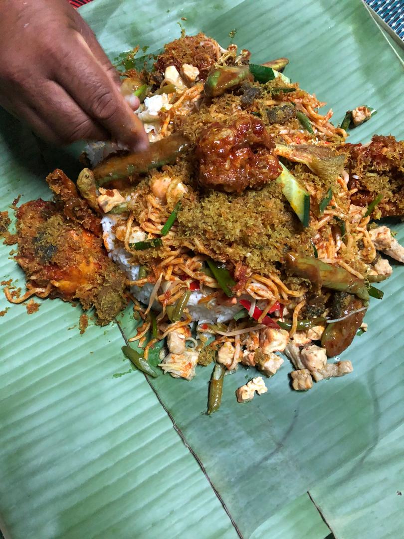 Nasi Ambeng Kaki Lima Photo 5