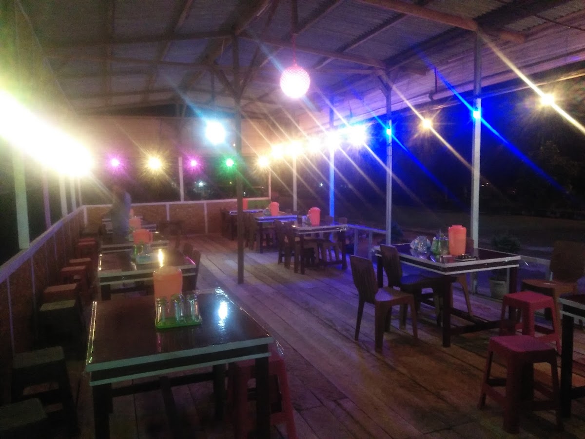 Pecel Lele-Ayam Cak Aulian Blangkon Photo 6