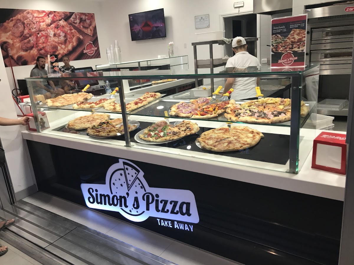 Simon’s Pizza