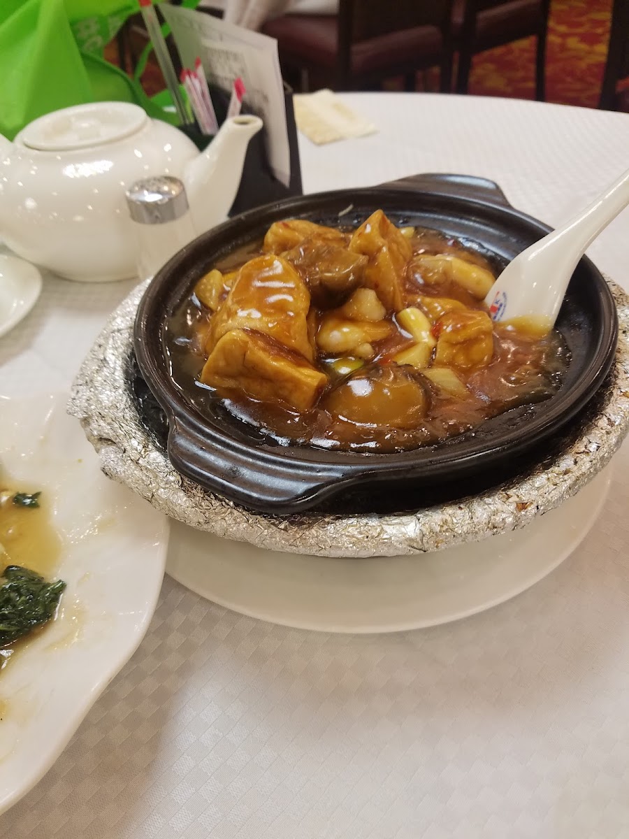 New City Restaurant Photo 2