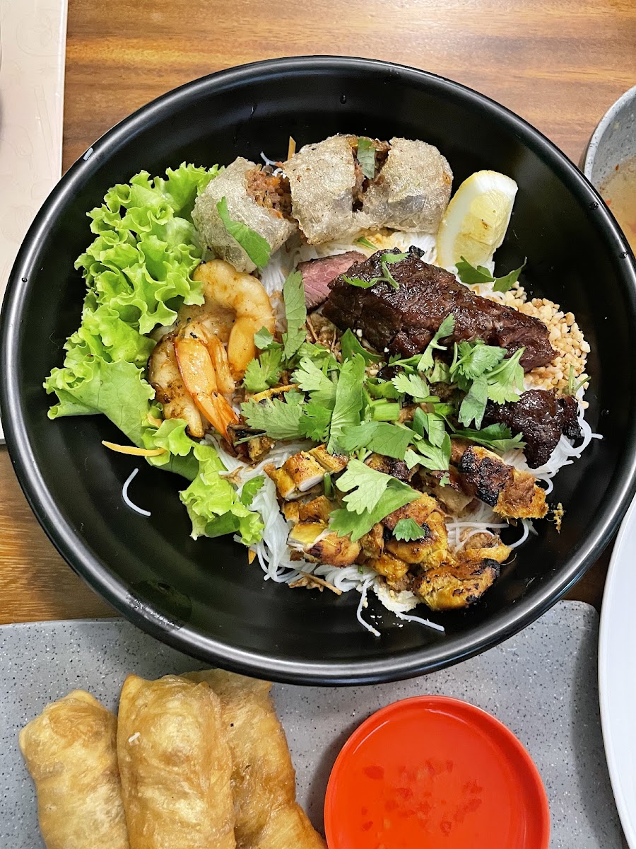 Hog Chi Minh Gading Serpong Photo 9