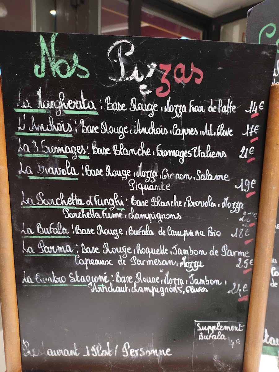 Le Petit Naples Photo Menu 4