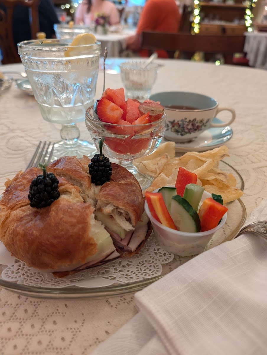 Johanna May's Fine Teas Photo 3