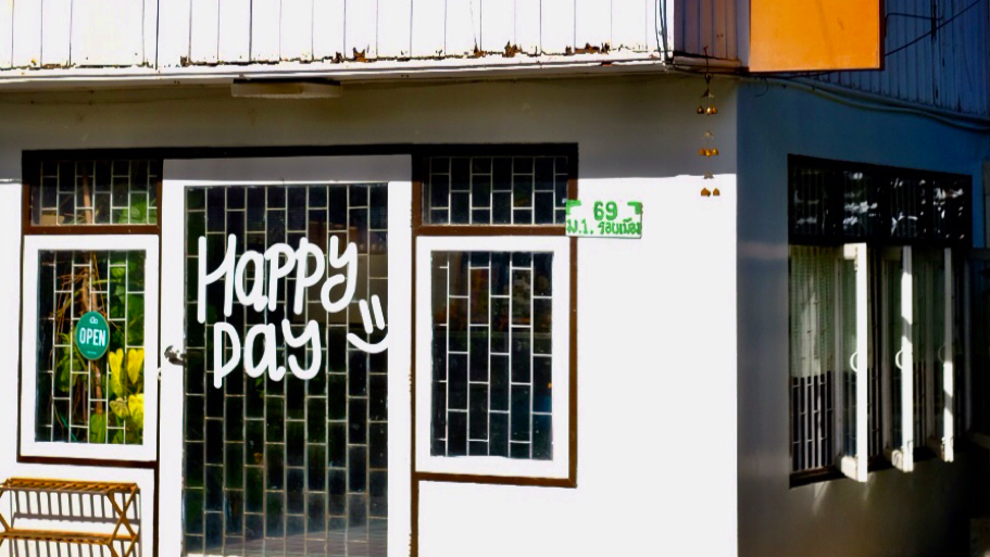 Happy day cafe