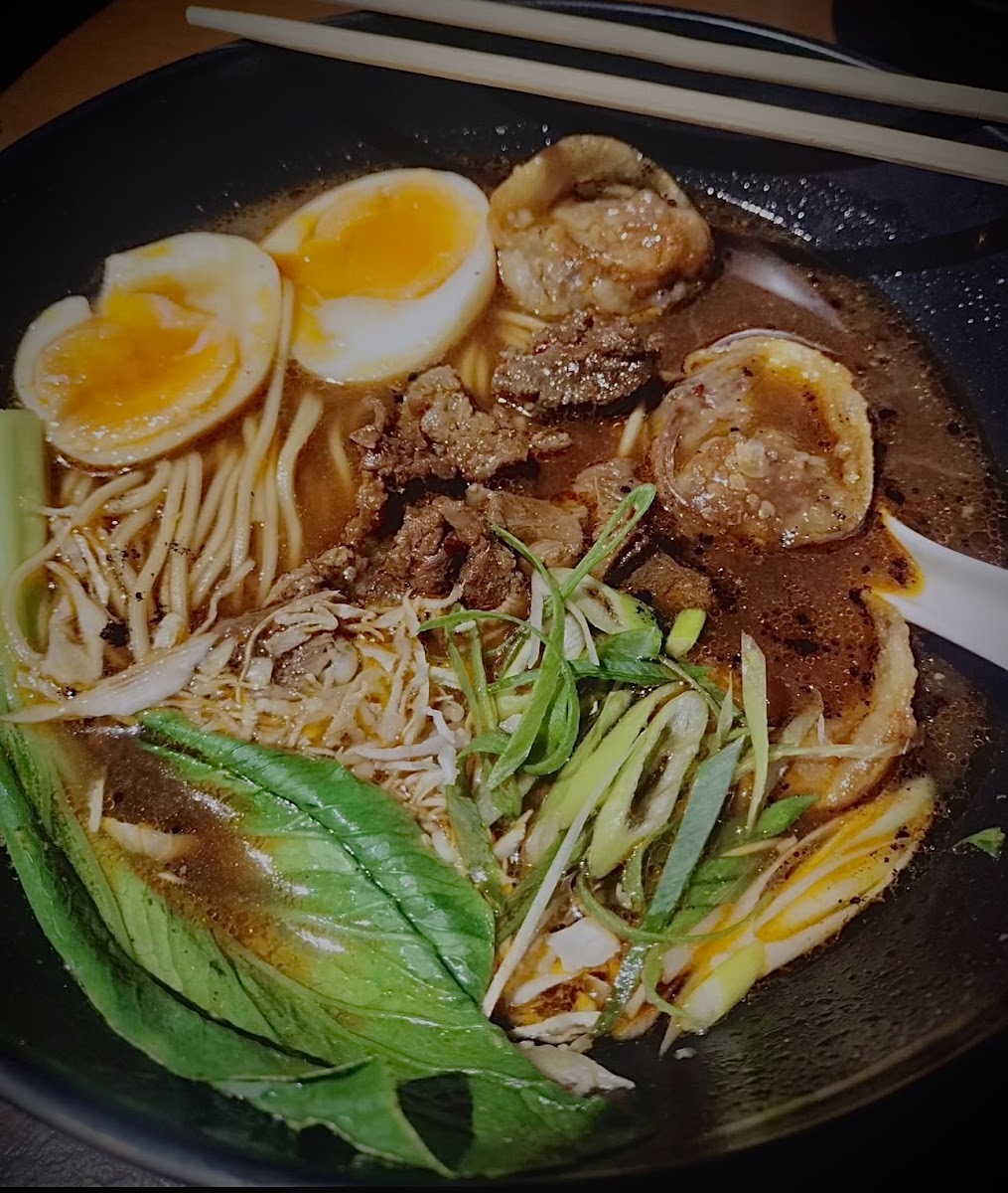 MAKU’S RAMEN - alfonso branch Photo 10