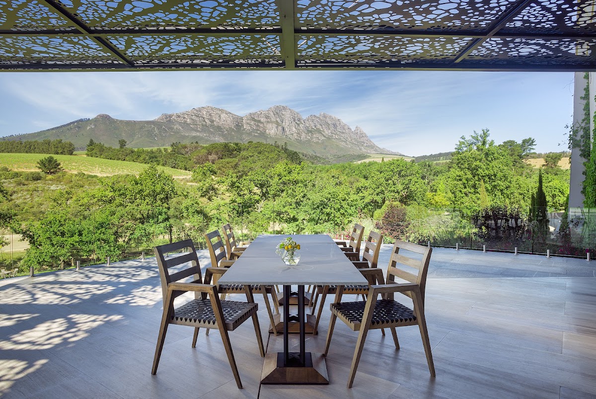 QUARTZ Restaurant