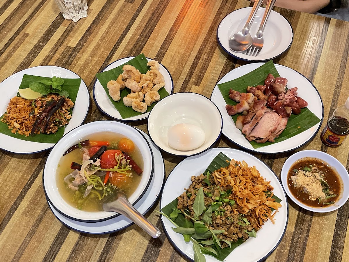 ด่อง-Dông.cnx (local food) Photo 4