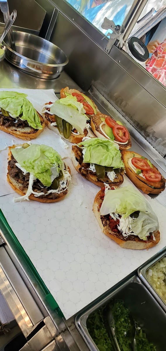 Fabis Tacos D.C. Photo 7