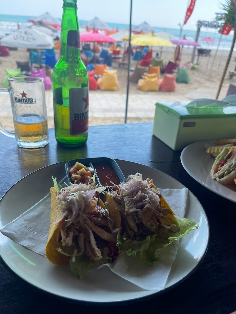 The Sand Beach Bar & Restaurant Photo 6
