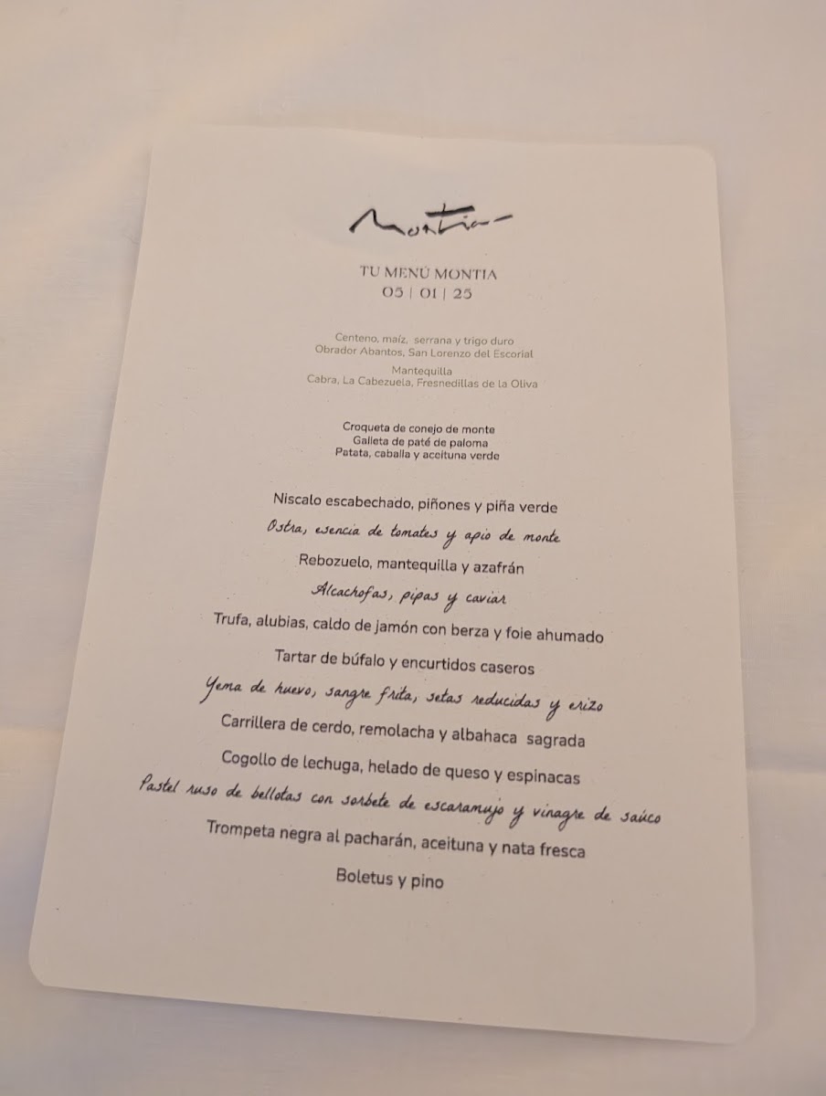 Restaurante MONTIA Photo Menu 7
