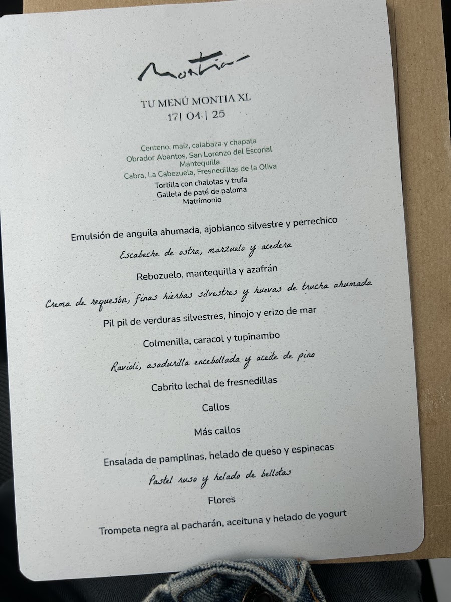 Restaurante MONTIA Photo Menu 8