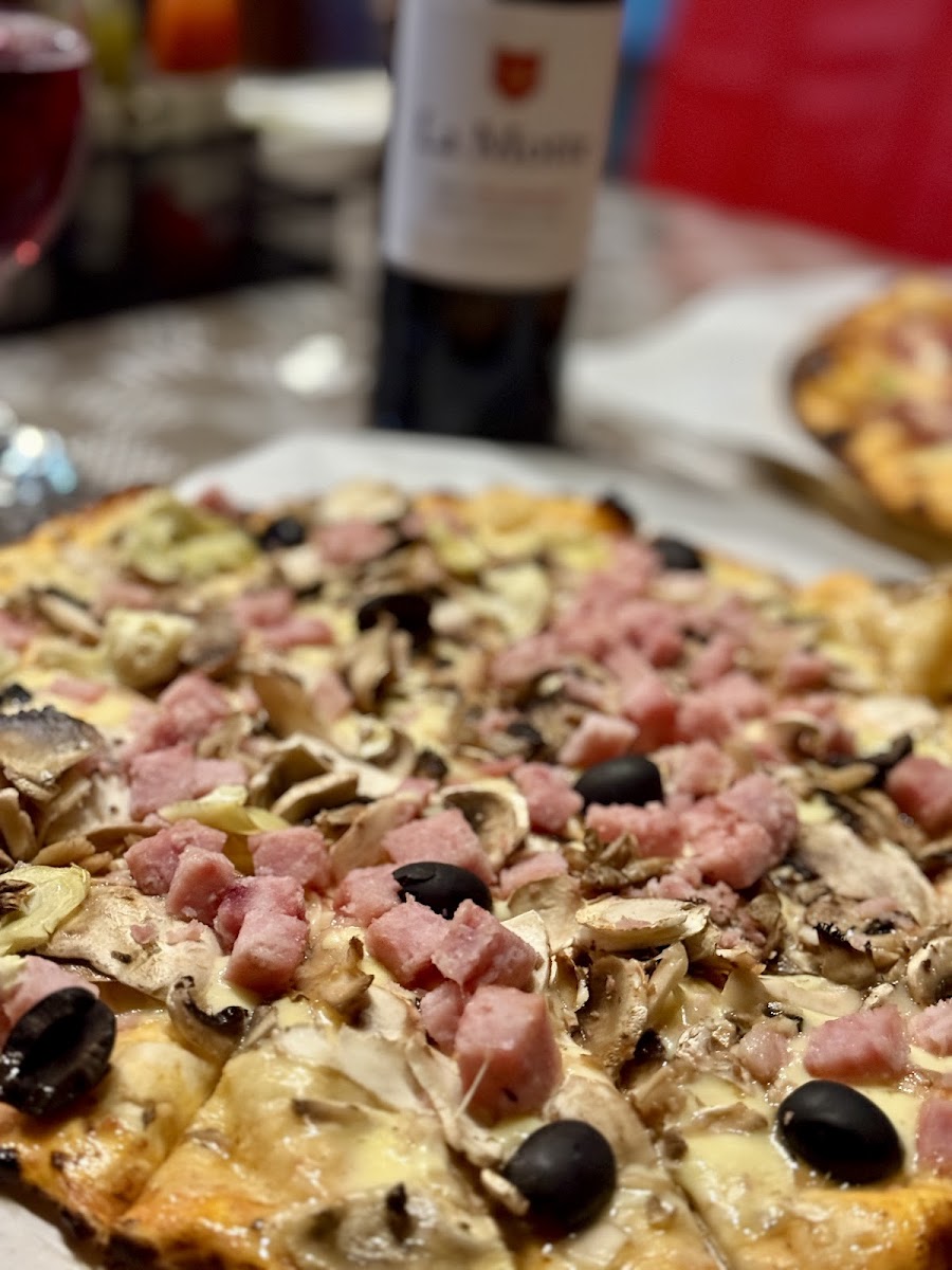 Dullstroom Pizzeria (incredibly dullicious) Photo 2