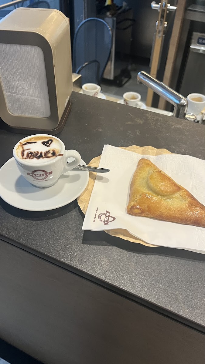 Panella - Roma Gemelli Photo 8