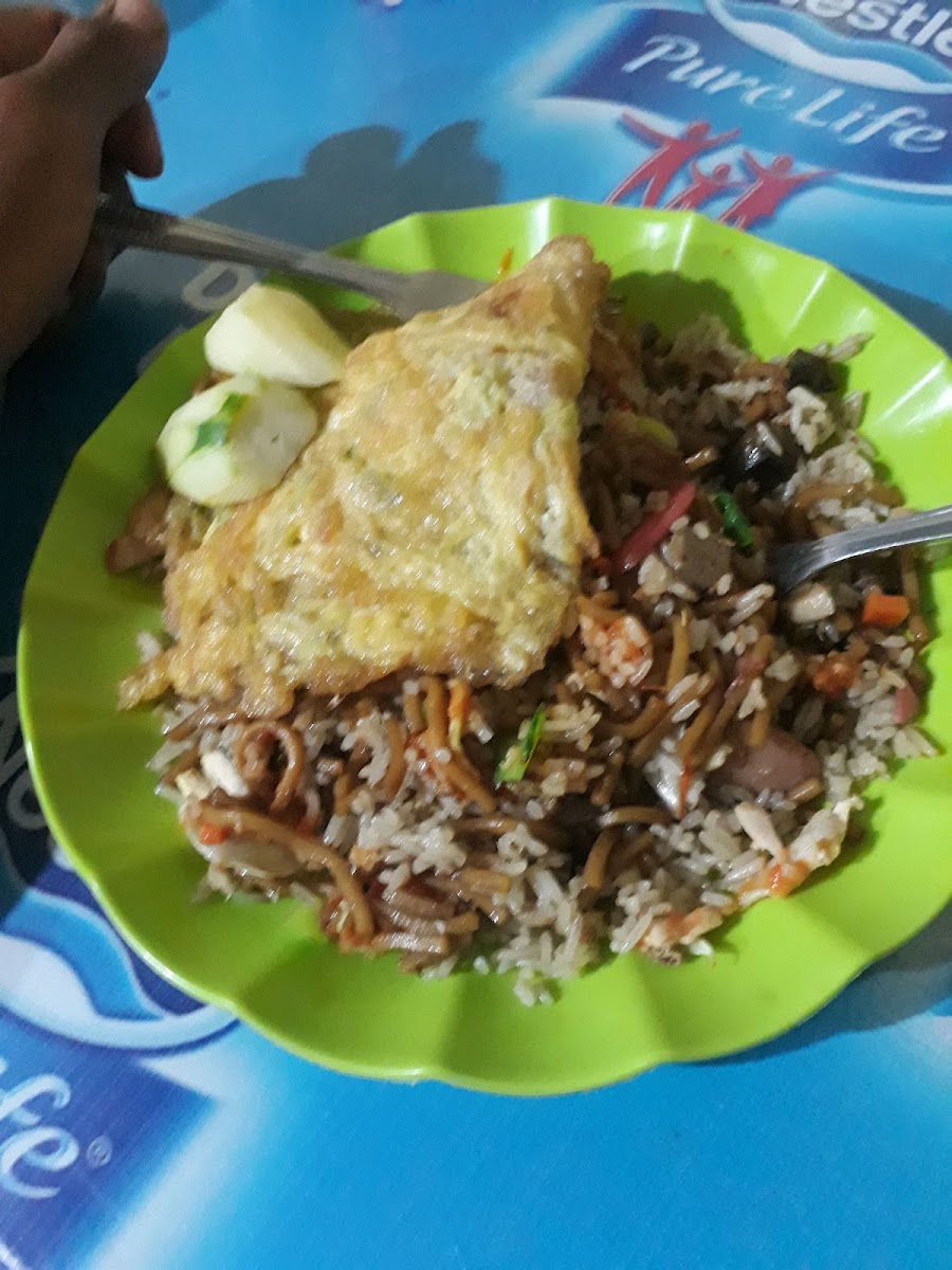Warung Nasgor 99 Cinta Rasa Photo 4