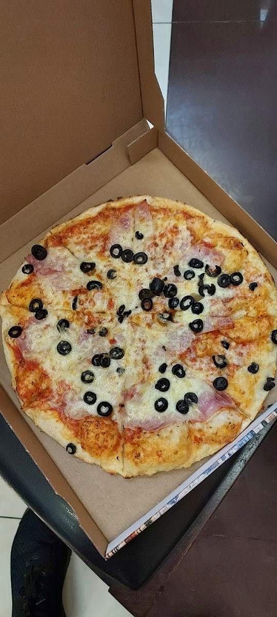 Mama Pizza Photo 3