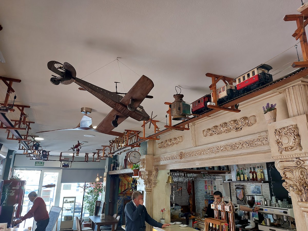 Bar Cafeteria Aires de Chiclana Photo 3