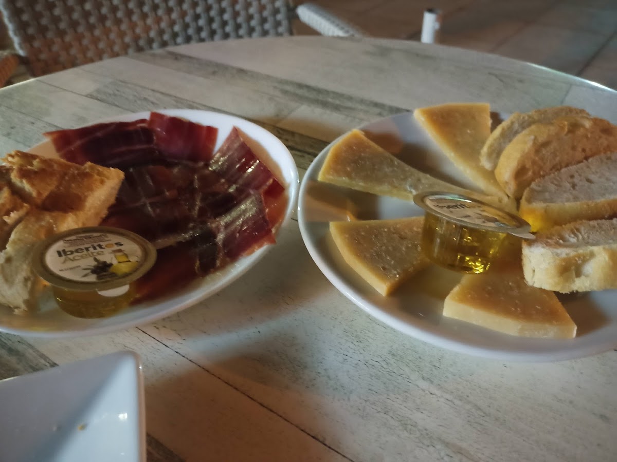 Bar Cafeteria Aires de Chiclana Photo 6