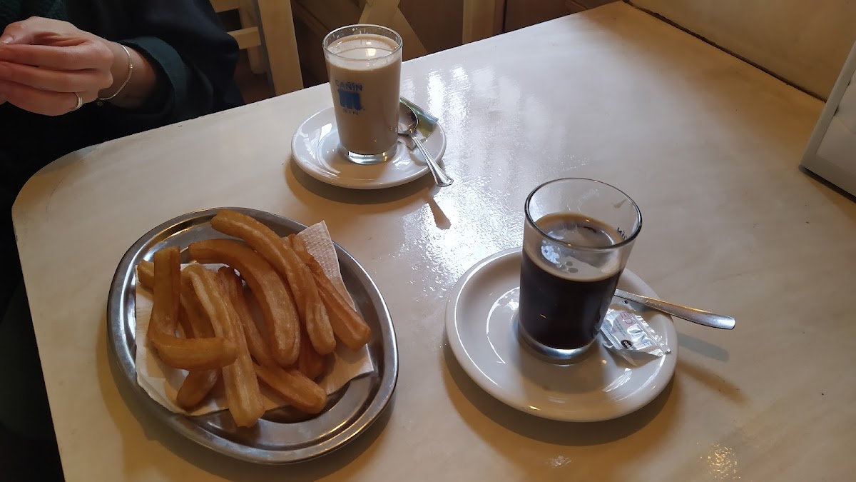 Bar Cafeteria Aires de Chiclana Photo 7