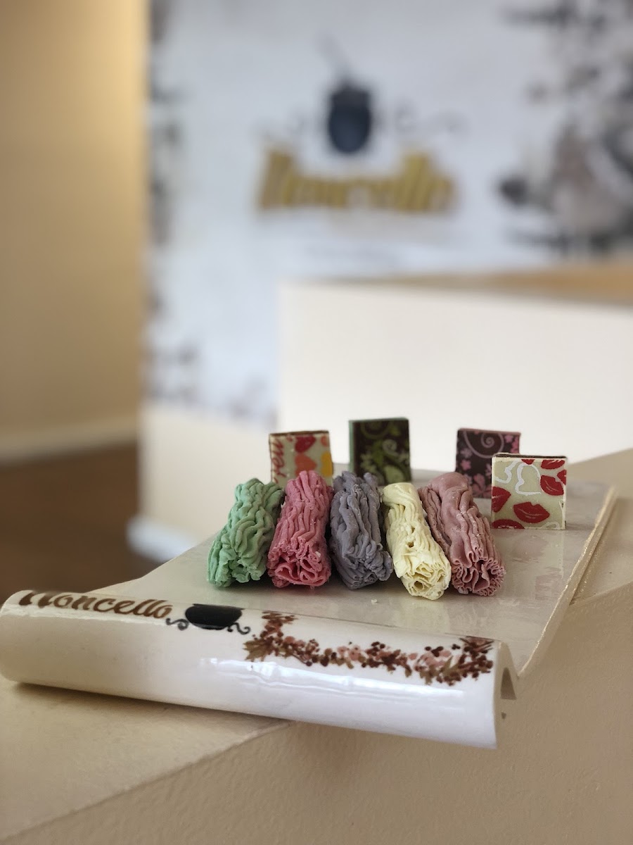 Noncello Chocolates Photo 8