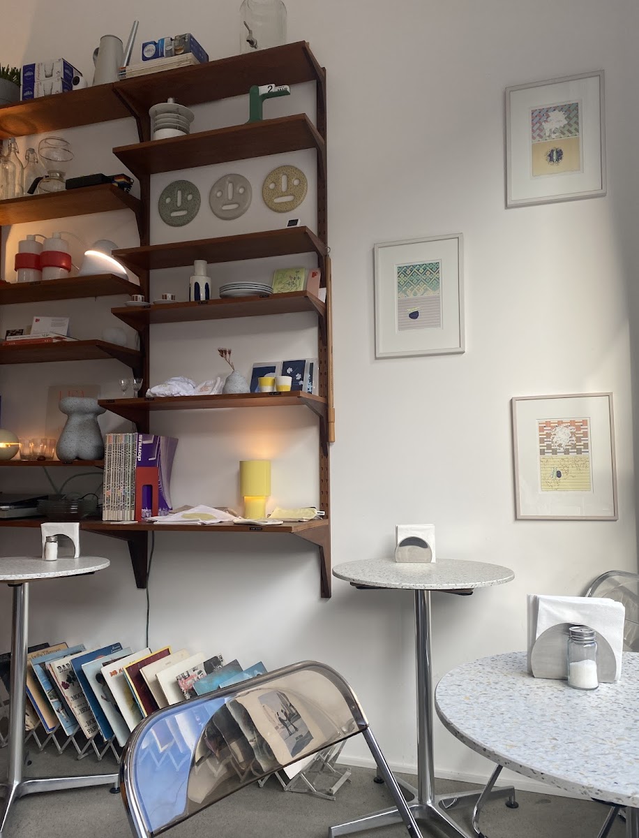 Café Ponti Photo 3