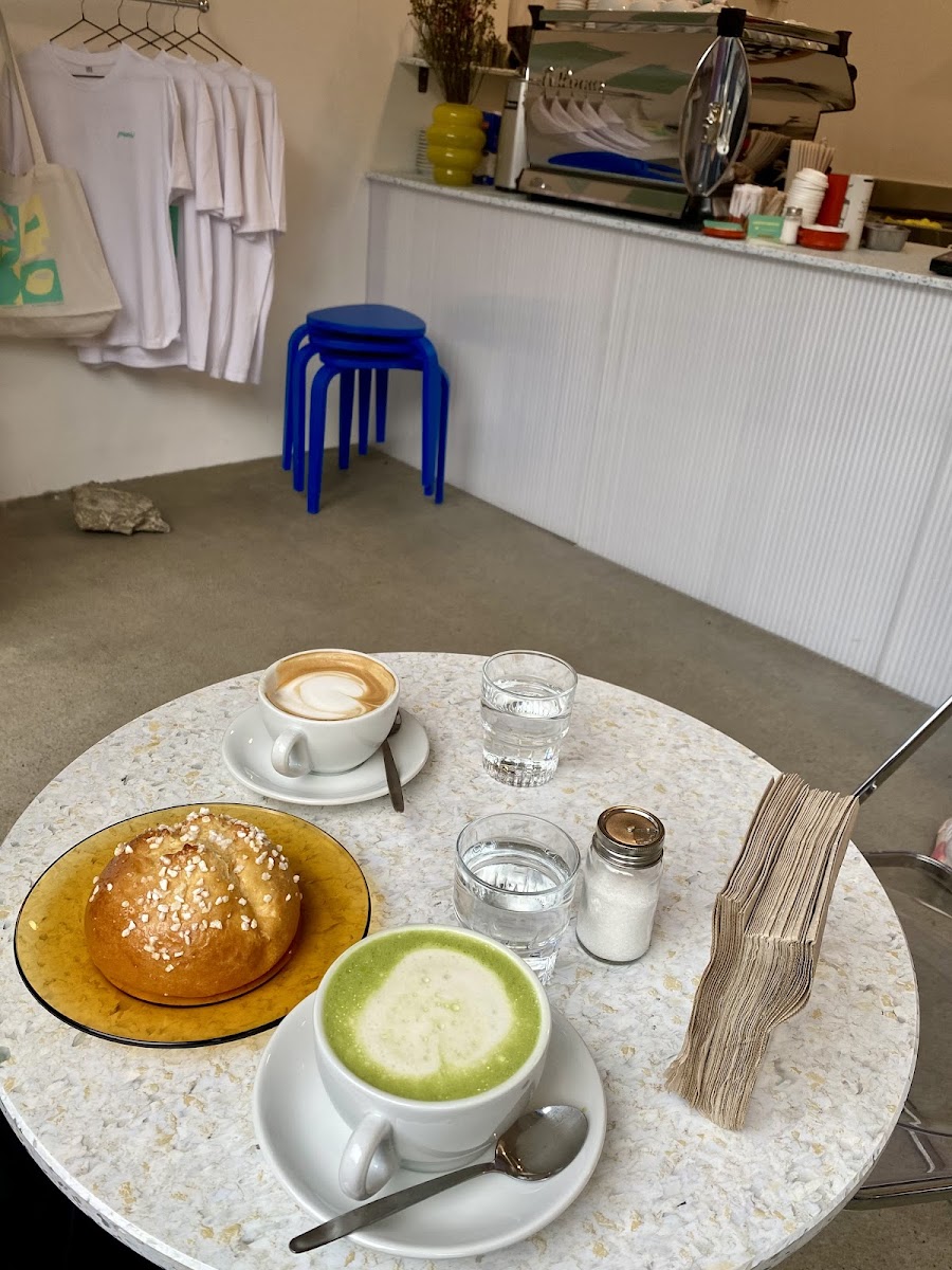 Café Ponti Photo 4
