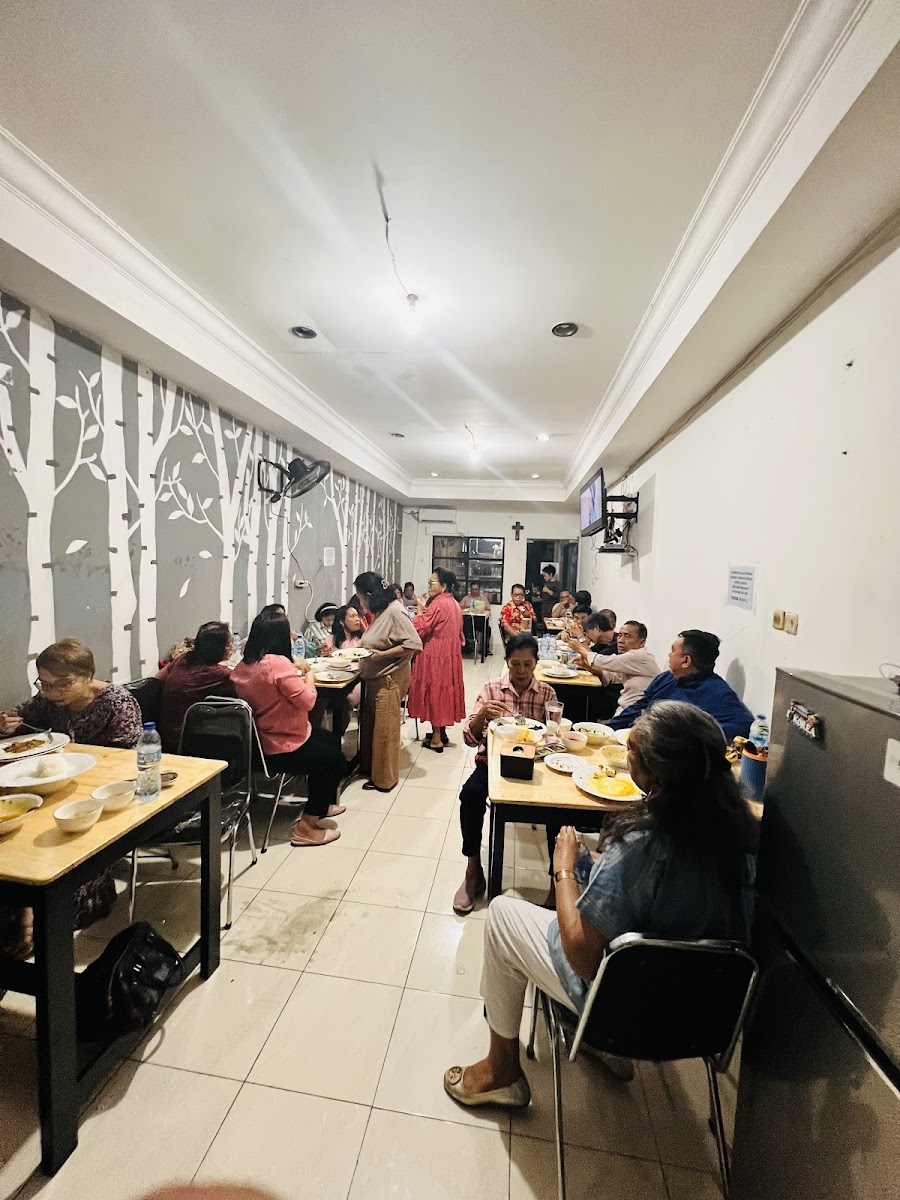 Lapo Nataboan Sawit Resto