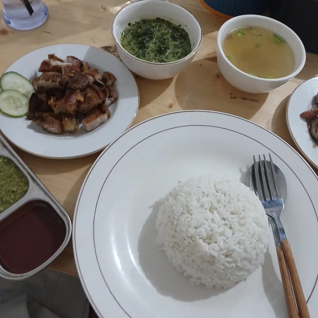 Lapo Nataboan Sawit Resto Photo 4