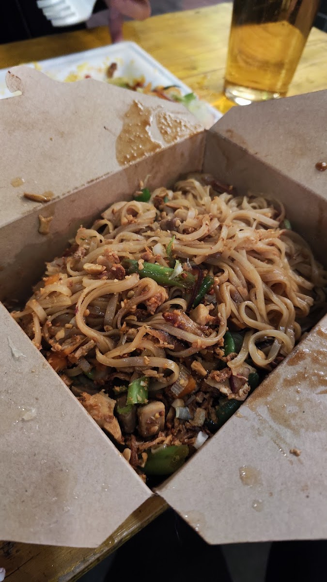 Pad Thai Photo 4