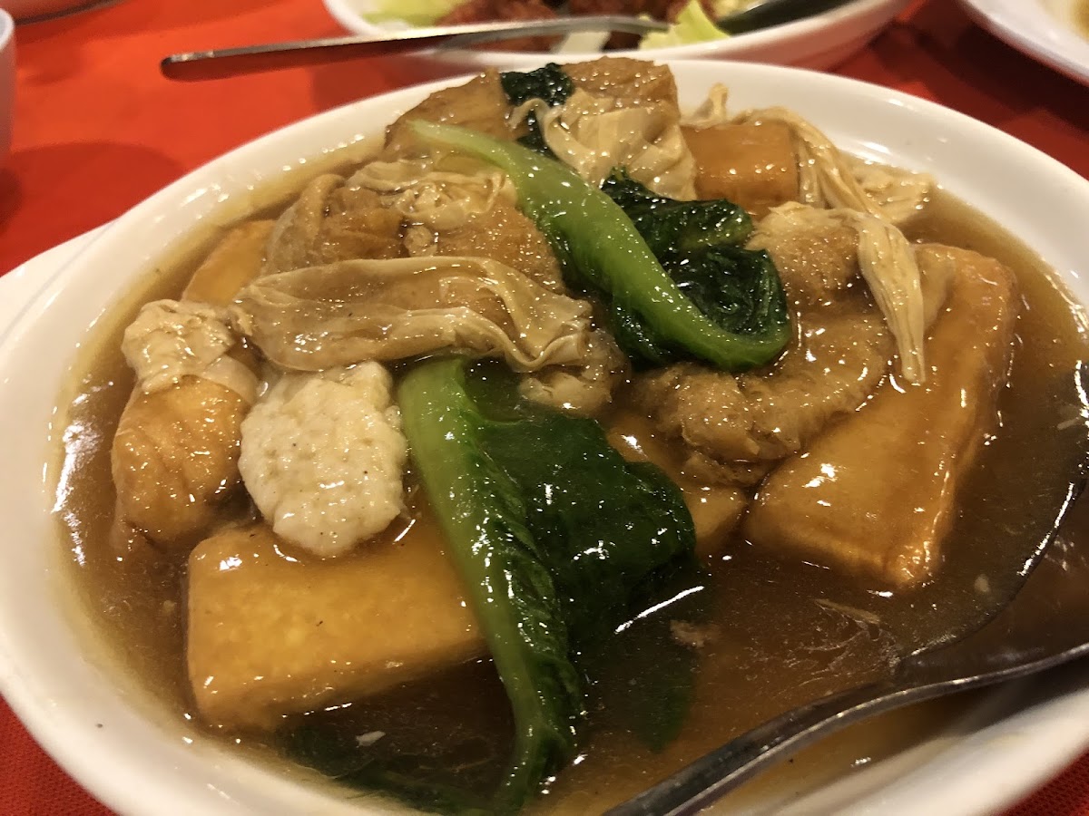 Village Chicken Restaurant PLT Photo 8