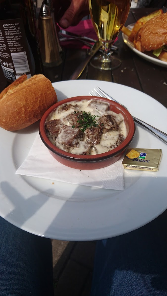 Fiddlers Highland Restaurant Photo 6