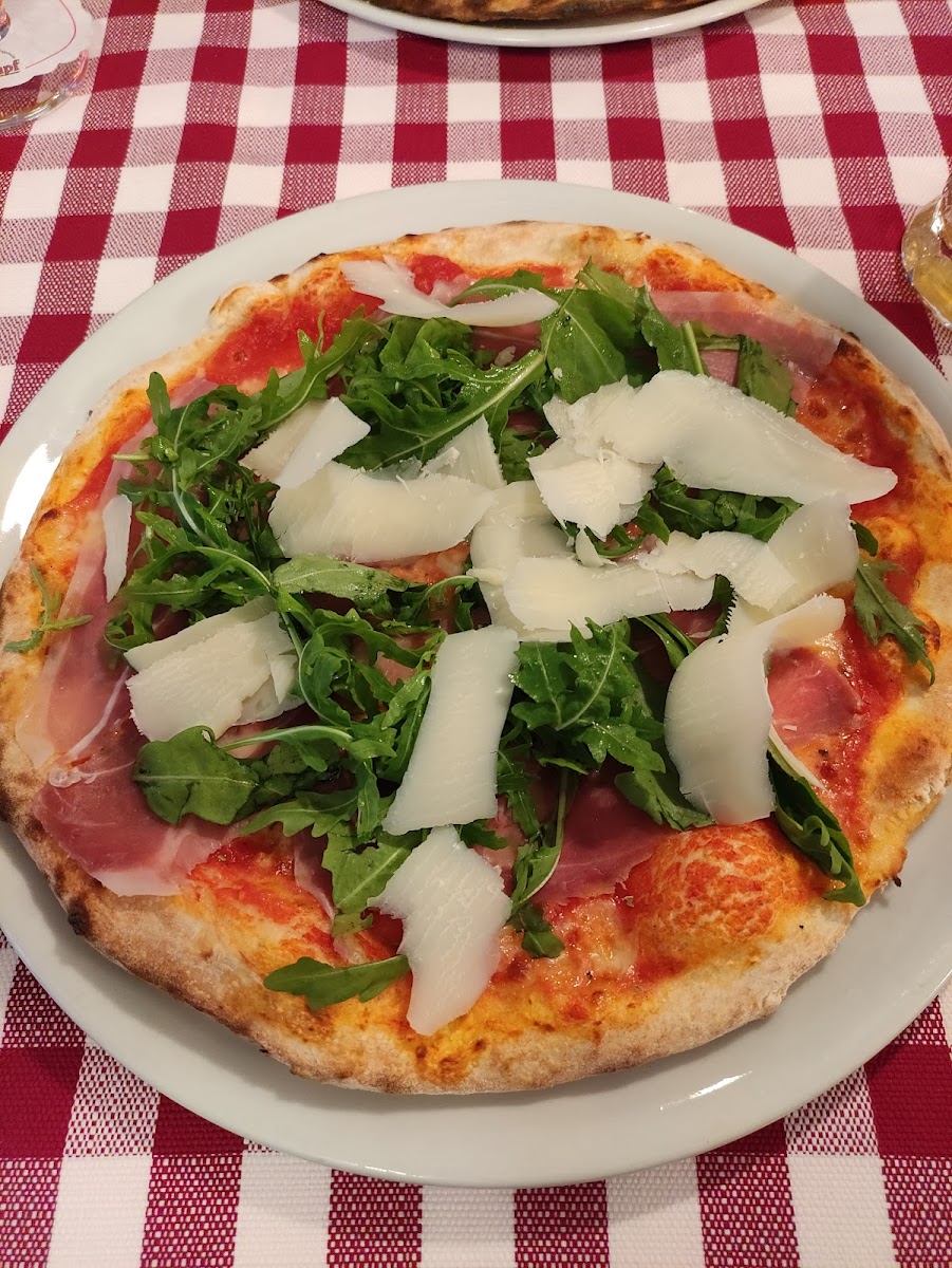 Pizzeria La Perla Photo 6