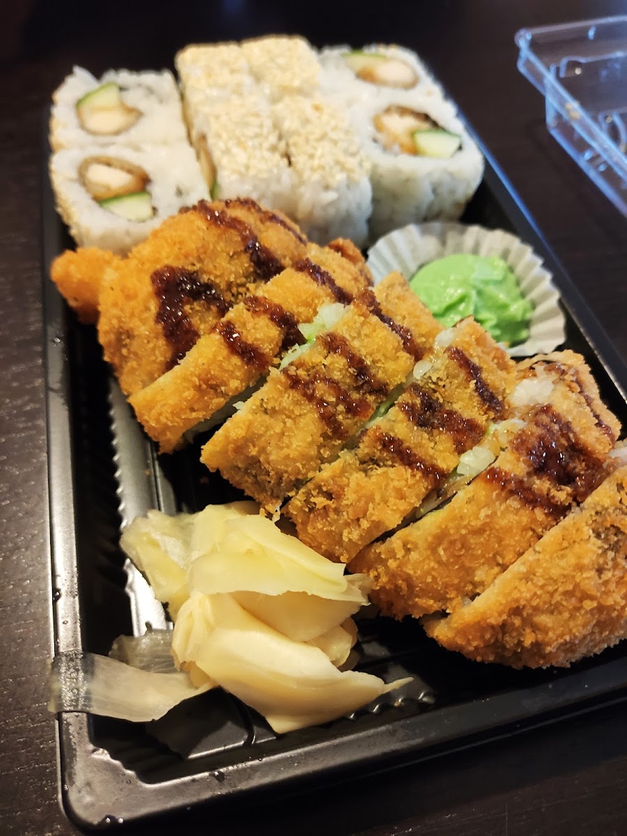 Asia-Haus Sushi & Warmküche Photo 7