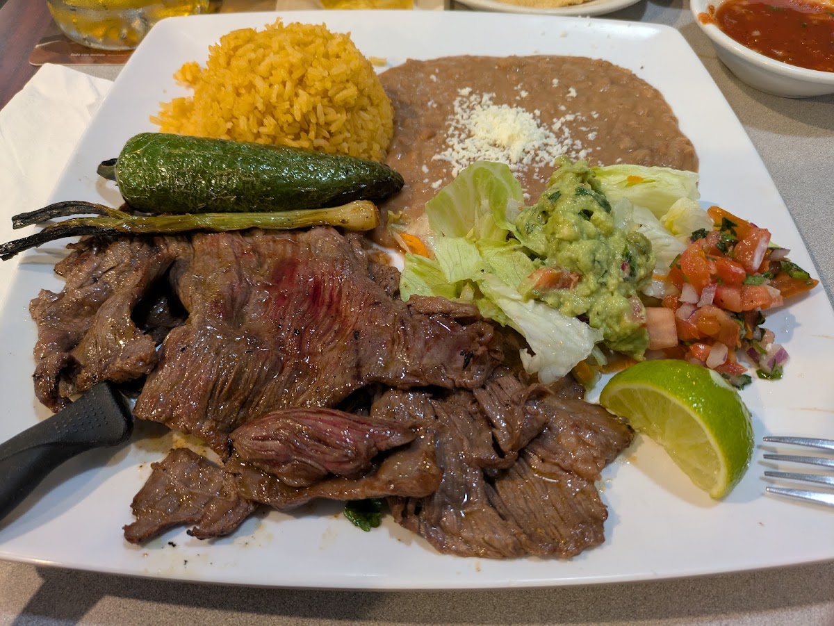 Las Palmas Mexican Grill Photo 4