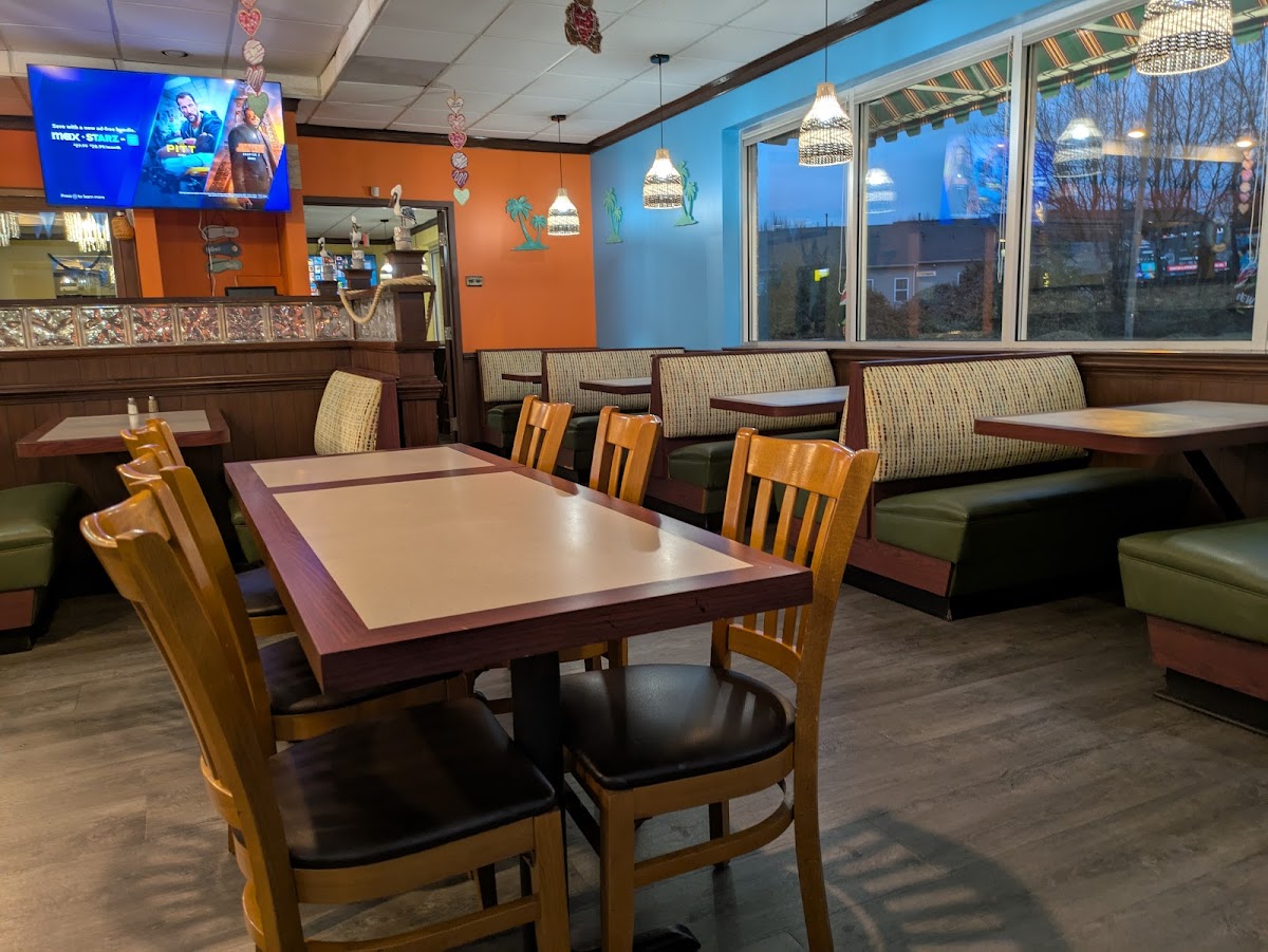 Las Palmas Mexican Grill Photo 6