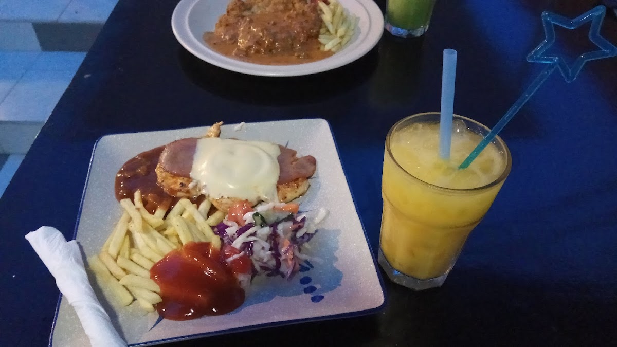 Pit Stop Bistro Photo 10