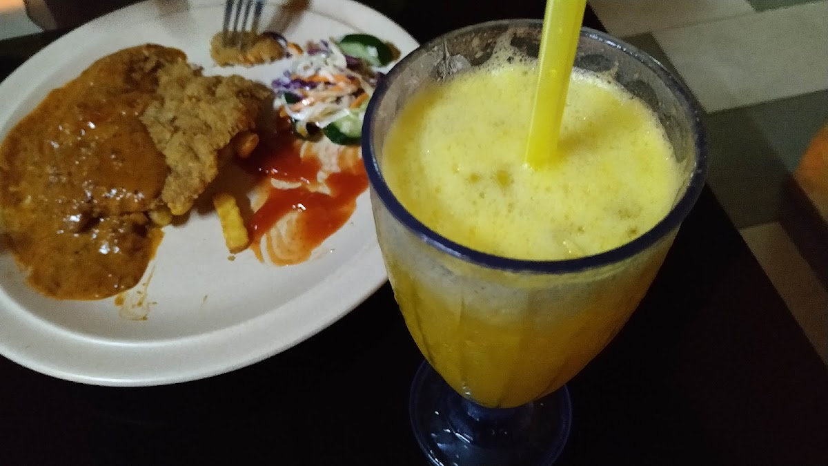 Pit Stop Bistro Photo 8