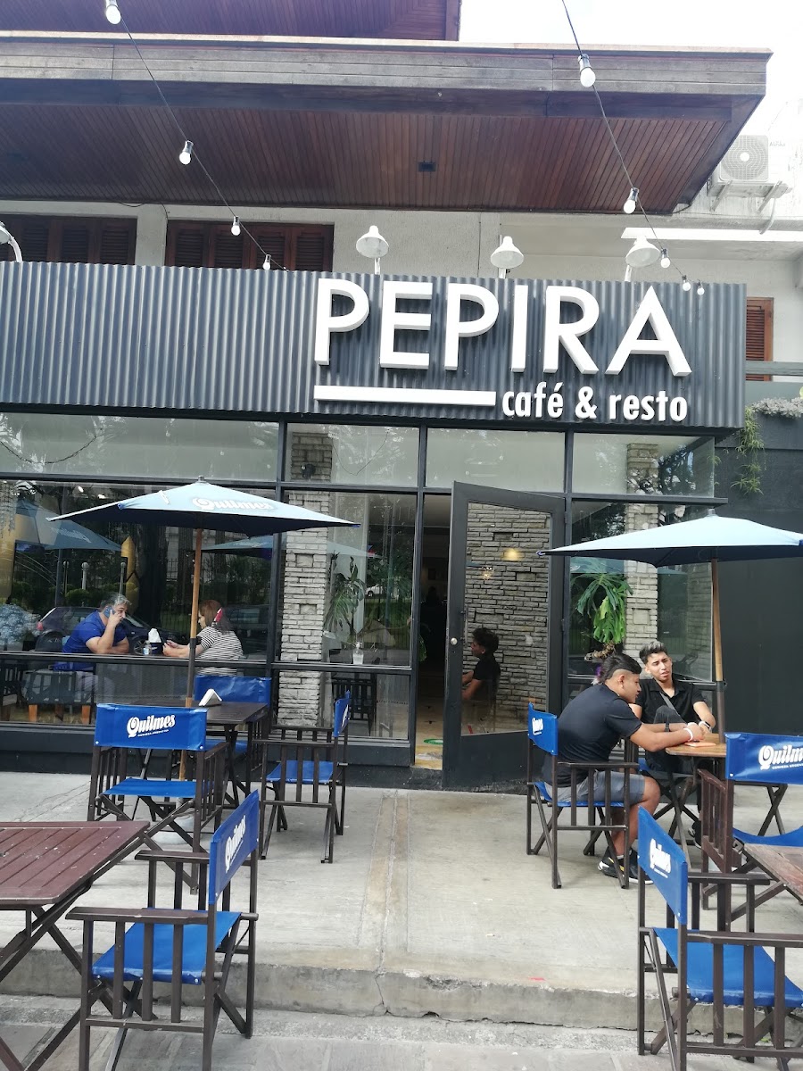 PEPIRA Cafe & restó