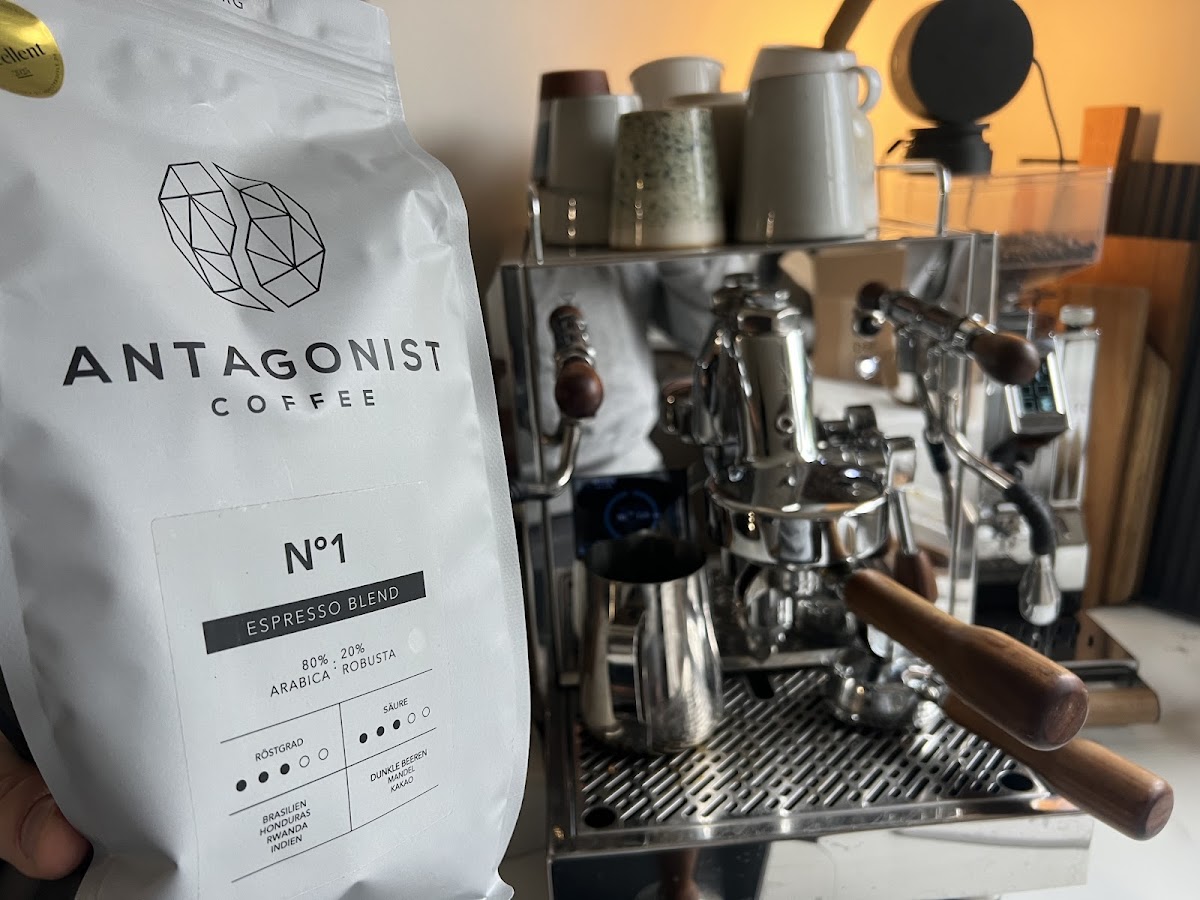ANTAGONIST COFFEE I Kaffee Rösterei Photo 2