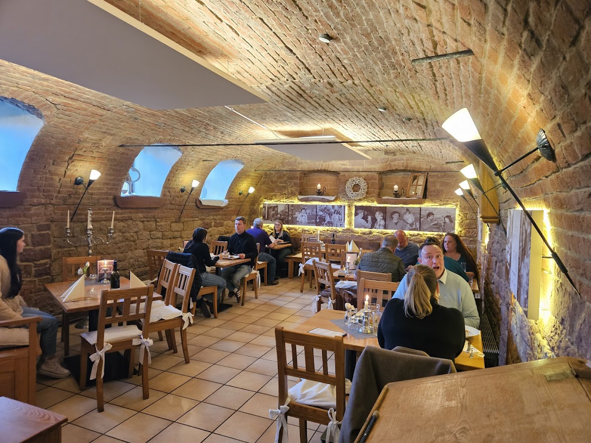 Bauer's Stuben wine bar