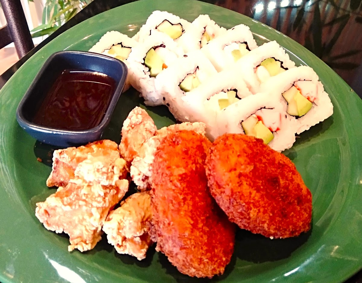SAI Sushi Roll and Coffee Photo 10